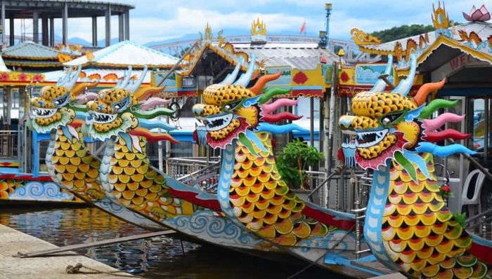 Khám phá các phương tiện di chuyển tại Huế!