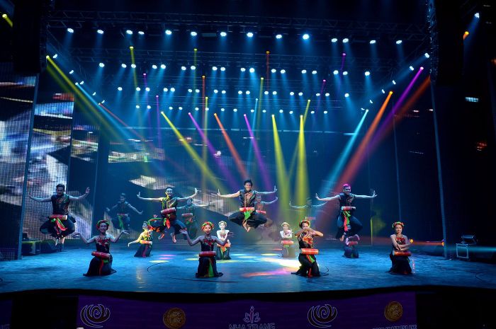 Khám phá Galina Show Nha Trang - Ngập tràn trong không gian nghệ thuật đậm chất Á Châu tại thành phố biển số 9