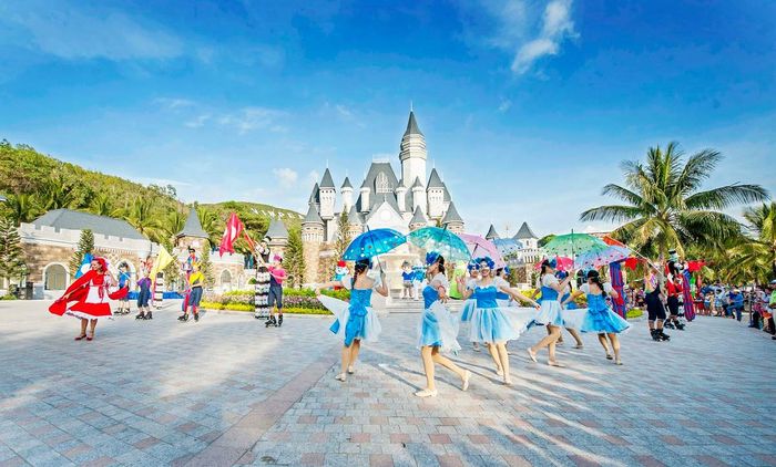 Lễ hội đường phố Carnival VinWonders Nha Trang – Sự kiện sôi động, màu sắc không thể bỏ lỡ tại Nha Trang 4