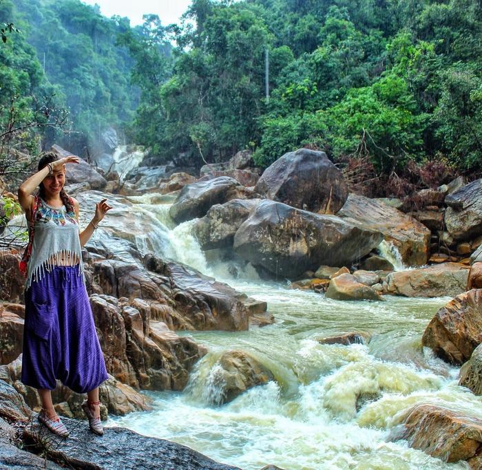 Ghi lại ngay bộ bí kíp khám phá “tuyệt tình cốc” như thực như hư tại suối Ba Hồ Nha Trang 10