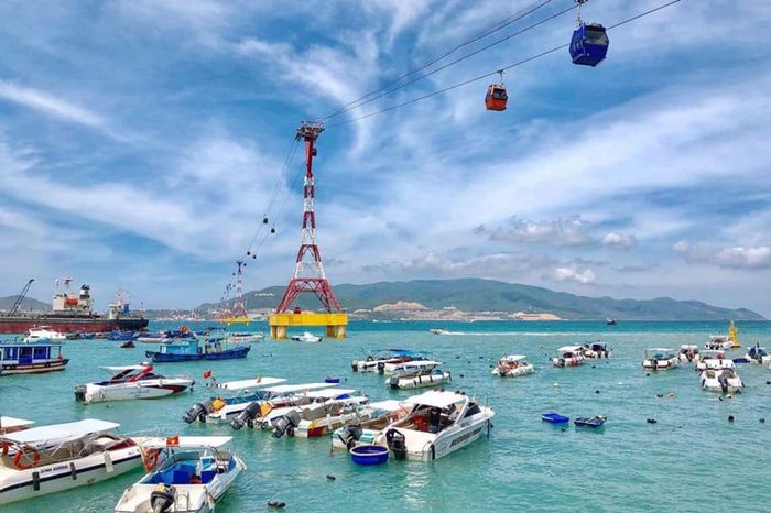 Cáp treo Vinpearl Nha Trang đưa bạn “phiêu lưu” giữa đại dương và bầu trời 11