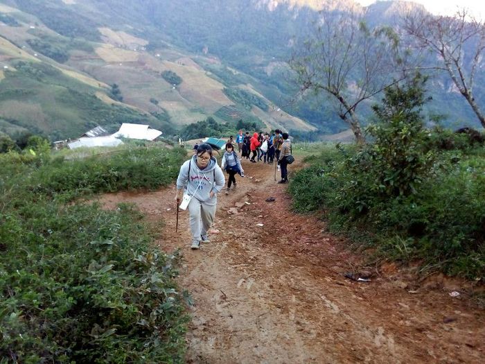 Bí quyết chinh phục đỉnh núi Mộc Châu - Pha Luông 11