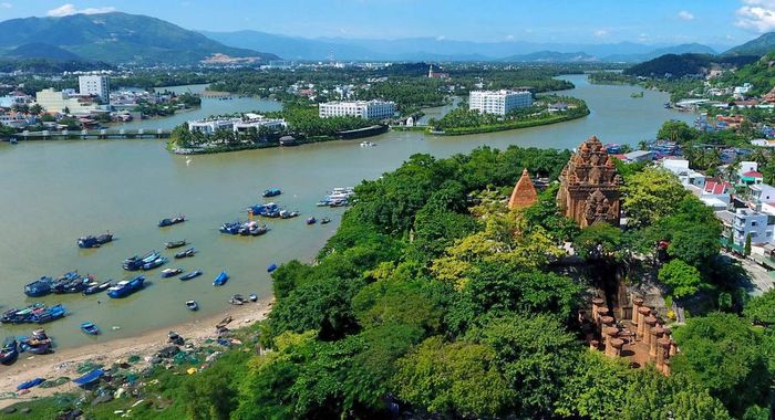 Nha Trang trong ngày không nắng cùng tình yêu bất ngờ từ bạn Minh Vương 7