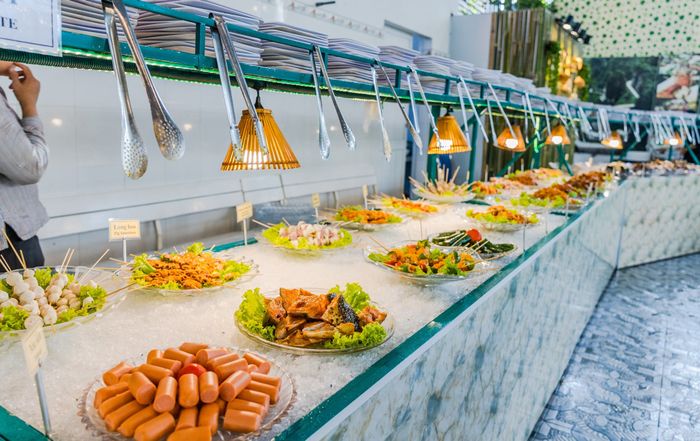 Trận chiến ẩm thực của 5 Nhà Hàng Buffet Nha Trang sang trọng - phong cách 11