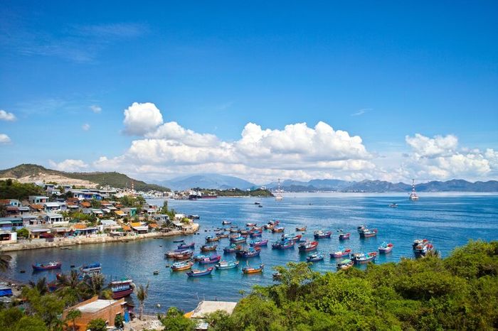 Khám phá 6 làng chài ở Nha Trang, Khánh Hòa bình yên bên bờ biển