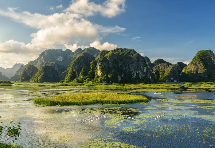 5 điểm check-in Ninh Bình với cảnh đẹp hùng vĩ bạn không nên bỏ lỡ 3