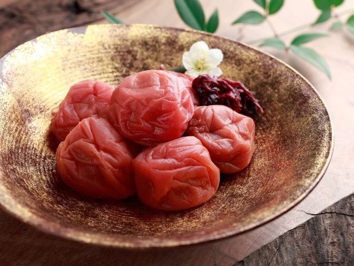 Umeboshi, món mơ muối chua chua mặn mặn khiến bạn say mê 3