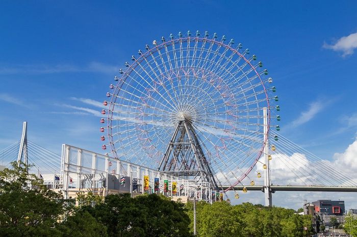 Du lịch Osaka tự túc, nên ghé thăm những địa danh nào?