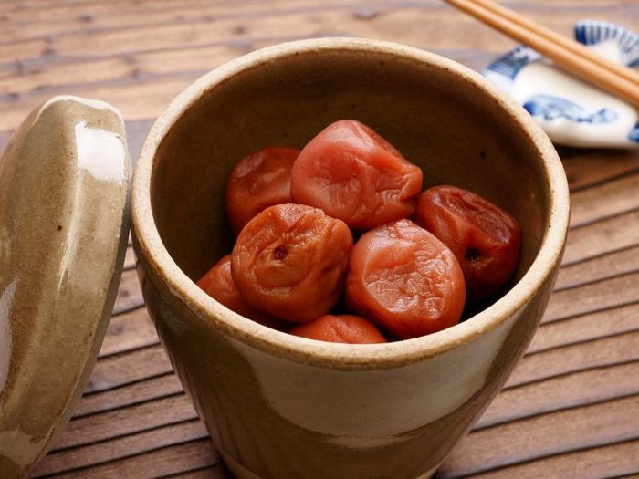 Umeboshi, món mơ muối chua chua mặn mặn khiến bạn say mê 4