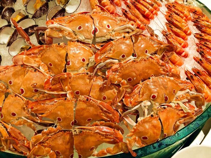 Trận chiến ẩm thực giữa 5 Đại Lò Buffet Nha Trang sang trọng - phong cách 4