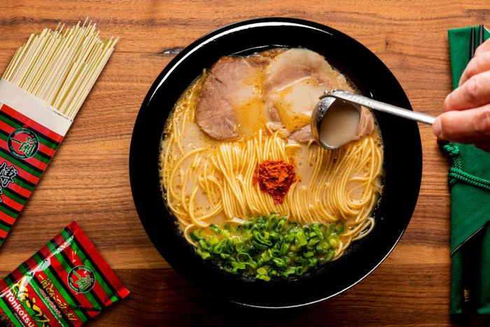 Dòng cửa hàng Ichiran ramen độc đáo từ xứ sở Mặt trời mọc