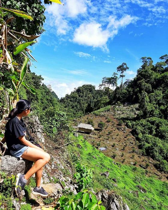 Nếu bạn muốn tìm hiểu về đánh giá của Ngũ Động Bản Ôn Mộc Châu, hãy đến với đội ngũ của Mytour.vn ngay!