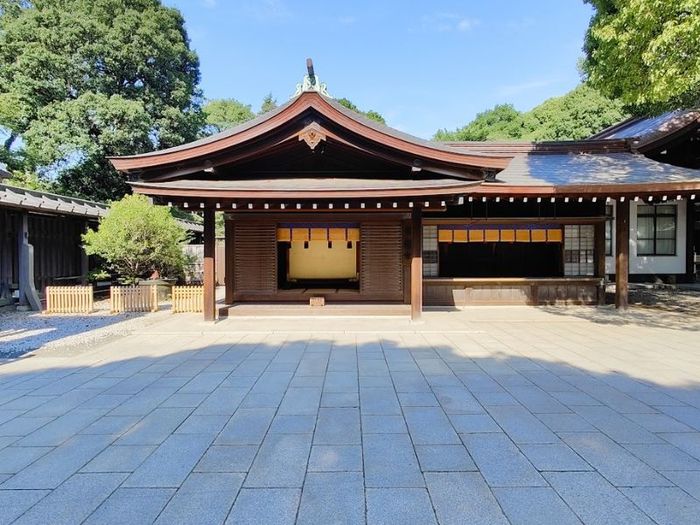 Tham quan ngôi đền Meiji Jingu linh thiêng của Nhật Bản