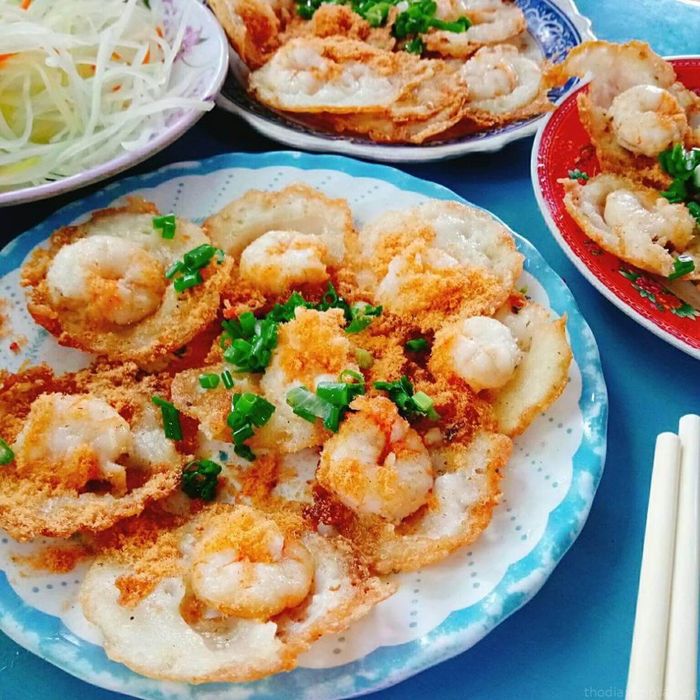 Bánh Tiêu, Bánh Bao Chiên & Bánh Quẩy – Quán ăn vặt ngon không thể bỏ qua tại Phú Quốc 5