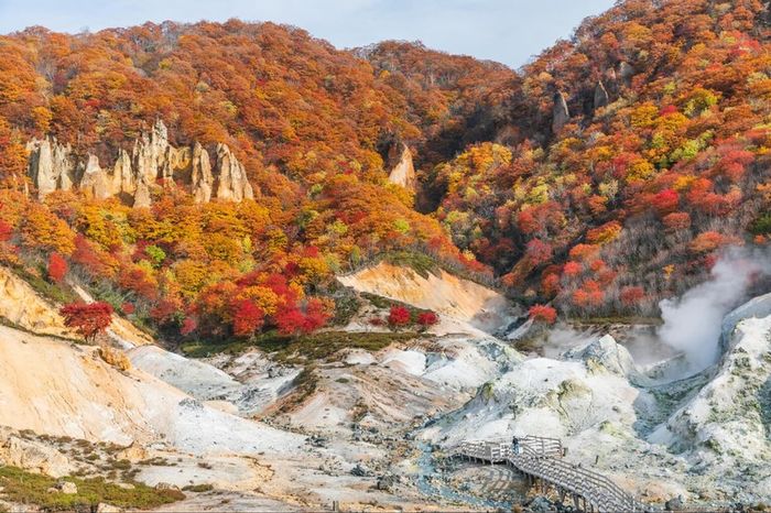 Noboribetsu, thị trấn suối nước nóng Địa ngục tại Hokkaido 12