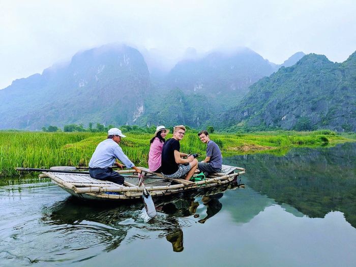 Khám phá 7 điểm đến tuyệt vời ở Ninh Bình buổi sáng 8 cùng Mytour.vn