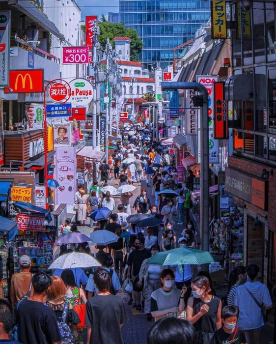 Khu phố Harajuku ở Nhật Bản nổi tiếng với phong cách thời trang độc đáo.