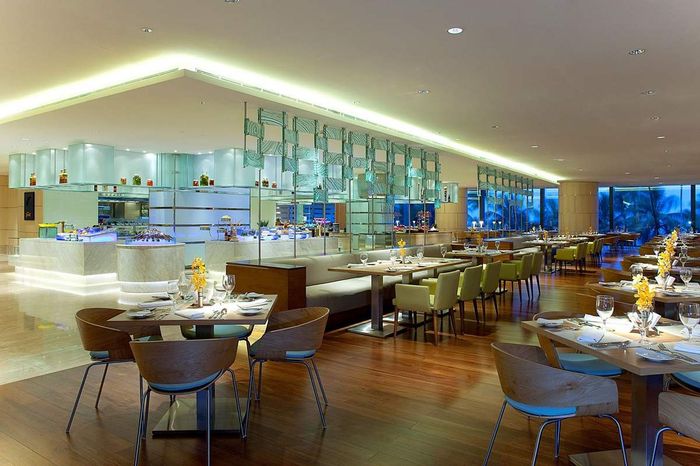 Dining tại Sheraton Nha Trang - Khu phức hợp ẩm thực quốc tế cao cấp tại Nha Trang 45