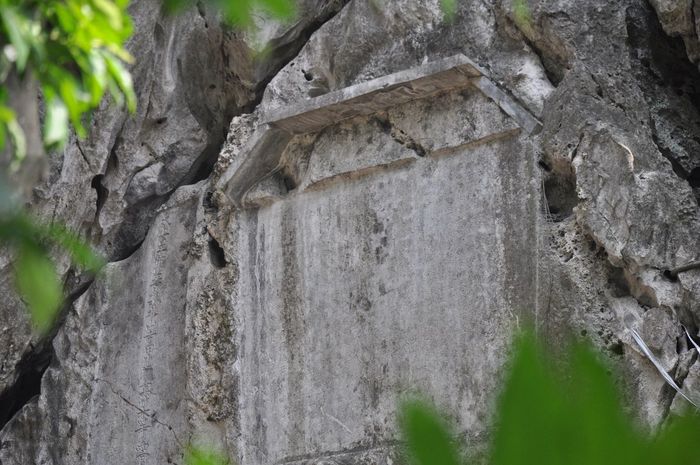 Núi Đá Non Nước - Khám phá núi với nhiều bài thơ cổ tại Ninh Bình 11