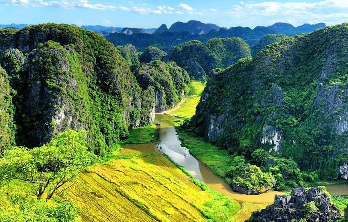 Khám phá 7 điểm du lịch Ninh Bình buổi sáng với Mytour.vn