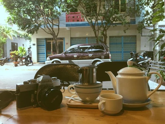 Tìm lại kỷ niệm xưa tại Wait Vintage Café Phú Yên 4