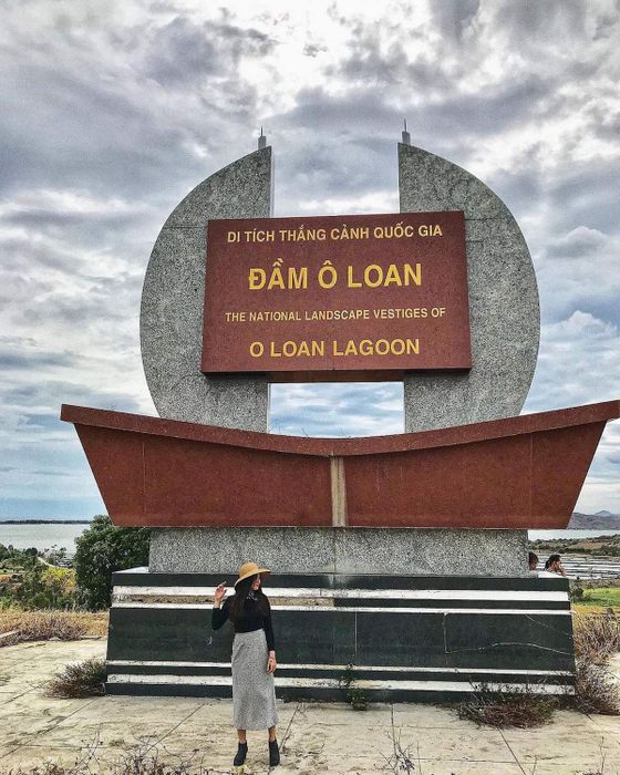 Tan chảy trước vẻ bình yên mộng mơ ở Đầm Ô Loan Phú Yên 9