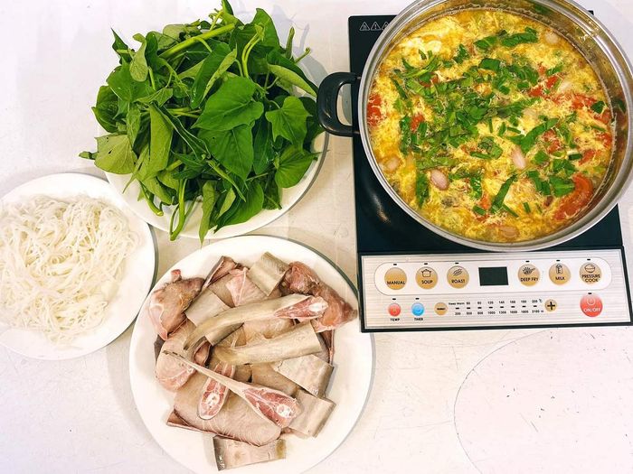 Gỏi cá nghèo Quảng Bình - Một món độc đáo không phải lúc nào cũng có