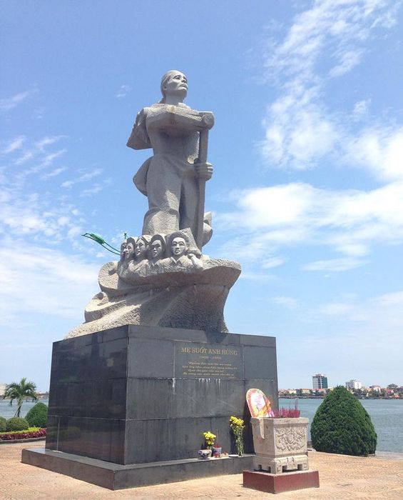 Hãy lưu ngay Lịch trình 2 ngày 2 đêm tại Quảng Bình để trải nghiệm những điều kỳ diệu này.