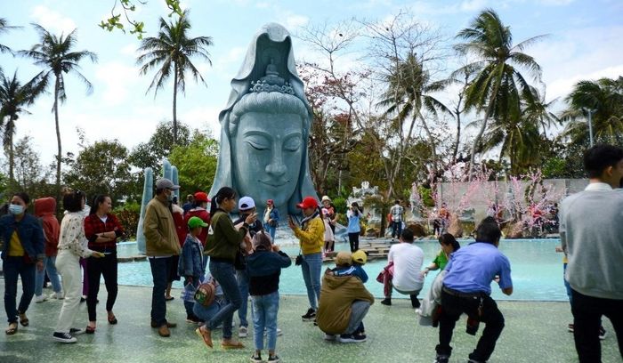 Chùa Thanh Lương Phú Yên - Nét kiến trúc độc đáo từ san hô và gỗ dừa