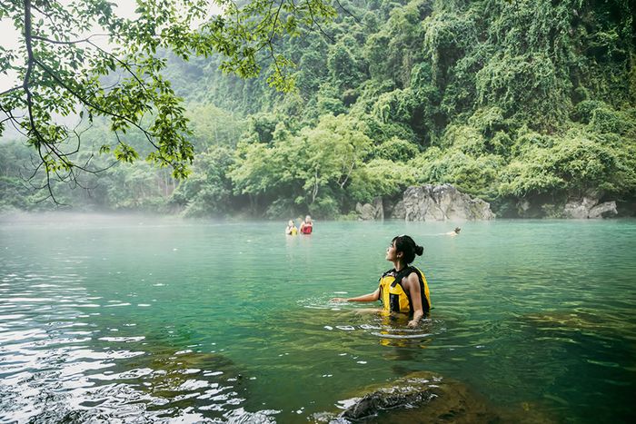 Trải nghiệm cắm trại tại Blue Diamond Camp ở Quảng Bình thật sự đặc biệt