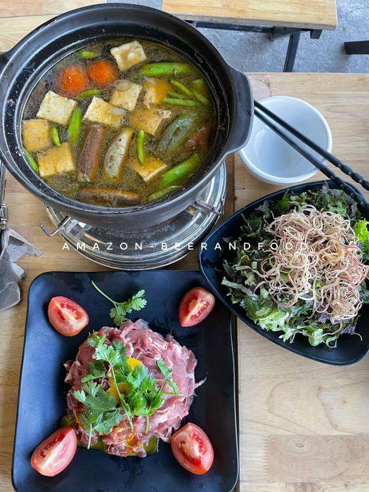 Thưởng thức đồ ăn ngon và uống bia chất lượng tại AmaZon - Beer and Food Phú Yên.
