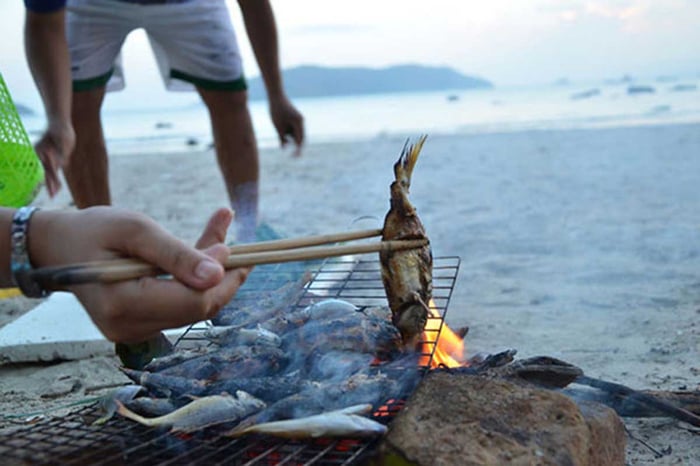 Hành trình trốn nhau tới Bãi Bàu (Bãi Bầu) Phú Yên thêm phần thơ mộng