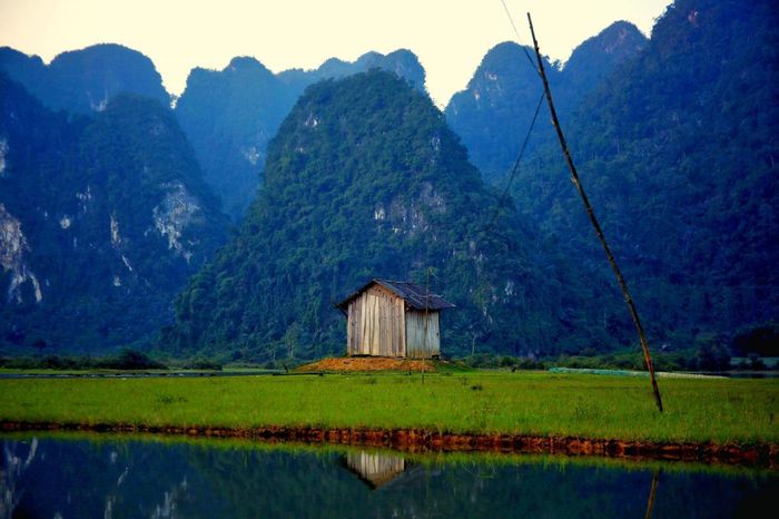 Hãy đến ngay hồ Yên Phú Quảng Bình để chiêm ngưỡng cảnh quay nổi tiếng trong bom tấn King Kong 4.