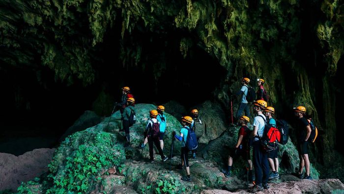 Gợi ý Chương trình khám phá hang Pygmy Quảng Bình 2 ngày 1 đêm chi tiết 9