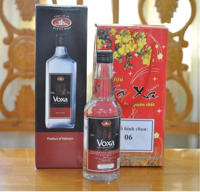Thử rượu Võ Xá Quảng Bình ngon quên đường về