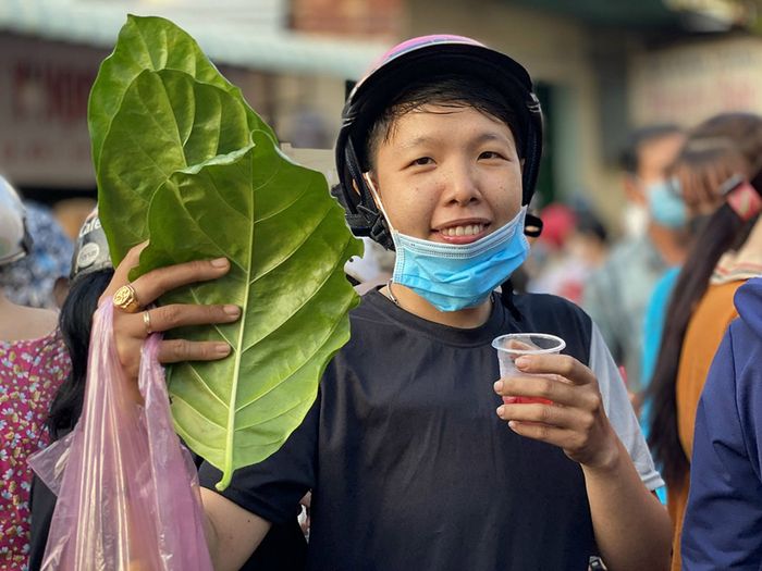 Chợ lá Tây Ninh và phong cách mua bán rất độc đáo