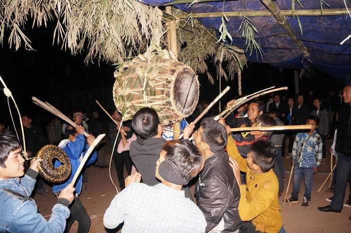 Lễ hội đập trống Quảng Bình, một nét đẹp văn hóa của dân tộc Ma Coong