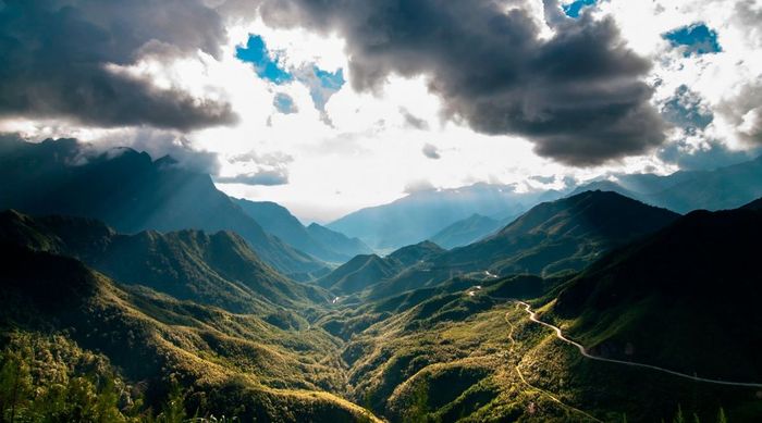 Con đường dẫn lên cửa biển Sapa - Nơi thiên đường giữa mây trên dãy núi cao 2