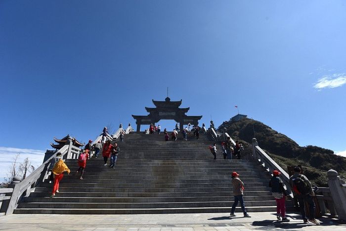 Lễ hội khèn hoa và Mở cổng trời Fansipan - Khám phá lễ hội miền núi Tây Bắc kỳ vĩ 10