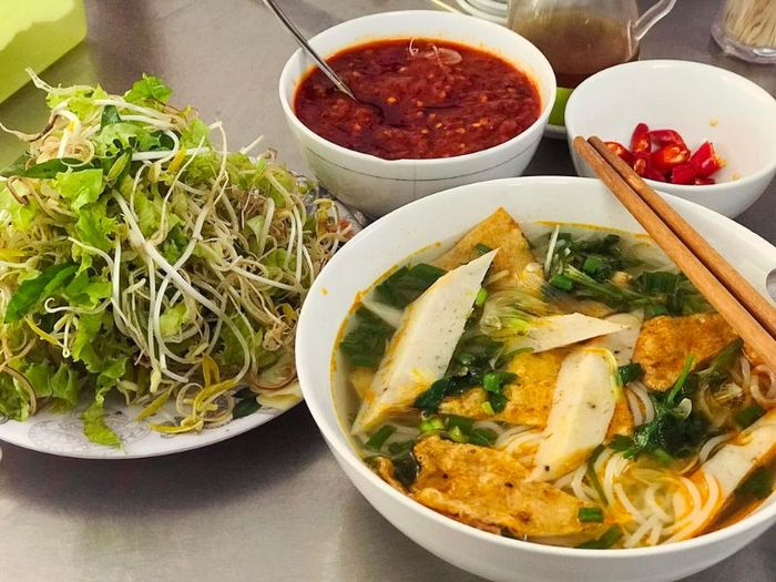 Danh sách 9 quán bún chả cá Quy Nhơn ngon nổi tiếng mà bạn có thể thử ngay