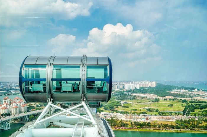 Singapore Flyer - vòng quay ngắm cảnh lớn nhất châu Á