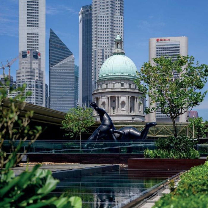 Khám phá National Gallery Singapore, nơi lịch sử và văn hóa gặp gỡ và tạo ra những trải nghiệm đáng nhớ.