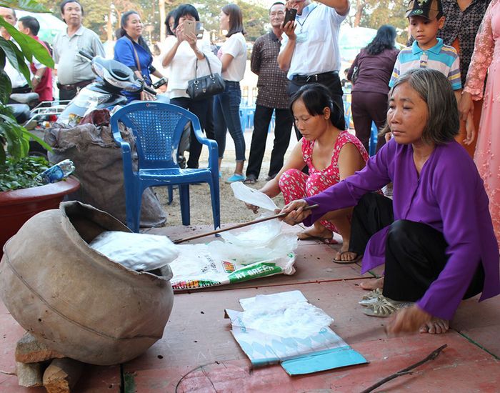 Di sản văn hóa: Làng nghề bánh tráng Trảng Bàng 7