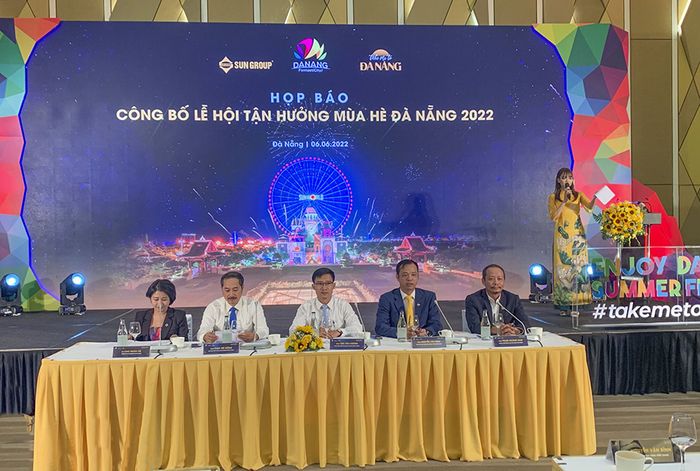 Hòa mình vào Đại lễ Hè Đà Nẵng 2022 sôi động 2