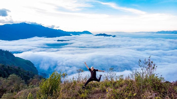 Hẹn hò với mây ở vùng cao Lào Cai mùa săn mây Y Tý 4