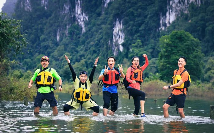 Đánh giá Quảng Bình hài hước với chàng trai trẻ Huy Cung 4