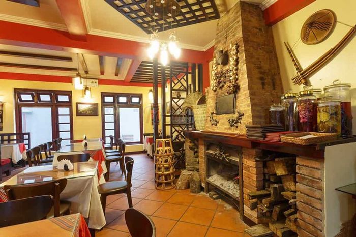 Anise Sapa Restaurant - Nơi bạn có thể thưởng thức ẩm thực Âu và cảm nhận vẻ đẹp của Sapa trong không gian độc đáo.