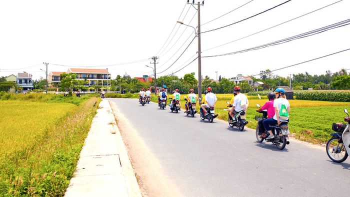 Nửa ngày đủ để khám phá làng quê Hội An trên xe máy 2