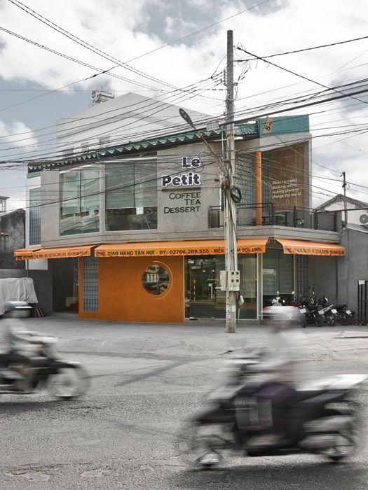 Le Petit Coffee, không gian thưởng thức cà phê và bánh ngọt theo phong cách Châu Âu 2