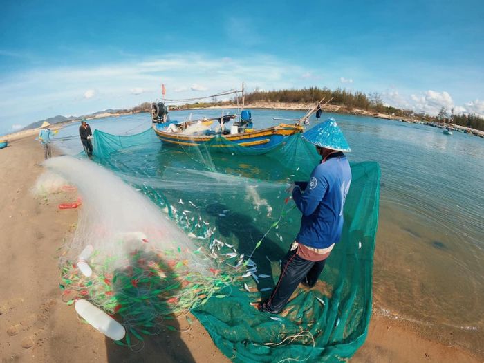 Yên bình trong làng chài Lộc An Vũng Tàu giữa cuộc sống thành thị